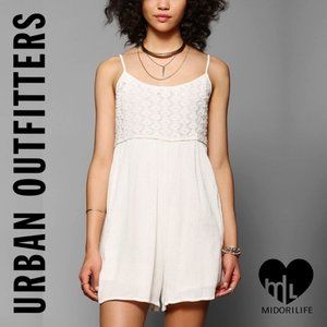 BAND OF GYPSIES Sara Creation Crochet Romper